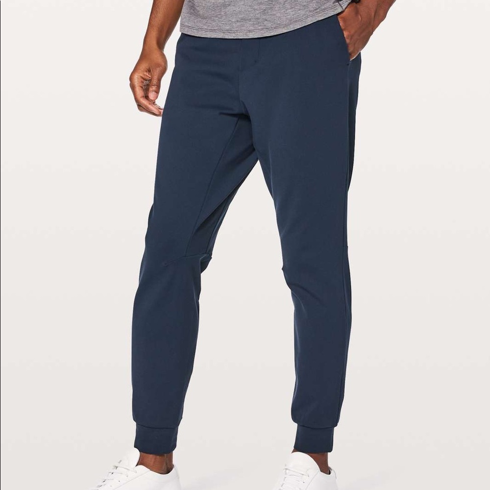 Mens lululemon intent jogger size small navy 30” inseam